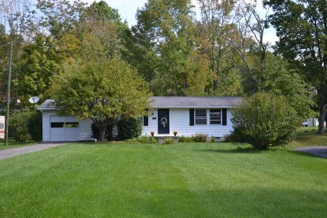 119 Rowan Road White Sulphur Springs, WV 24986 - Photo 11 of 50 Gallery Image 11