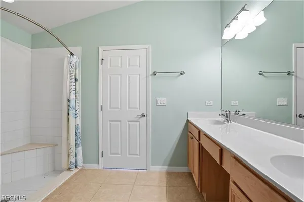 $2,400 | 2427 Woodbourne Place, Cape Coral, FL 33991