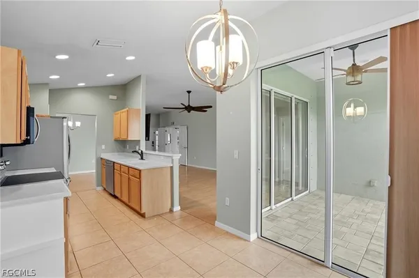 $2,400 | 2427 Woodbourne Place, Cape Coral, FL 33991