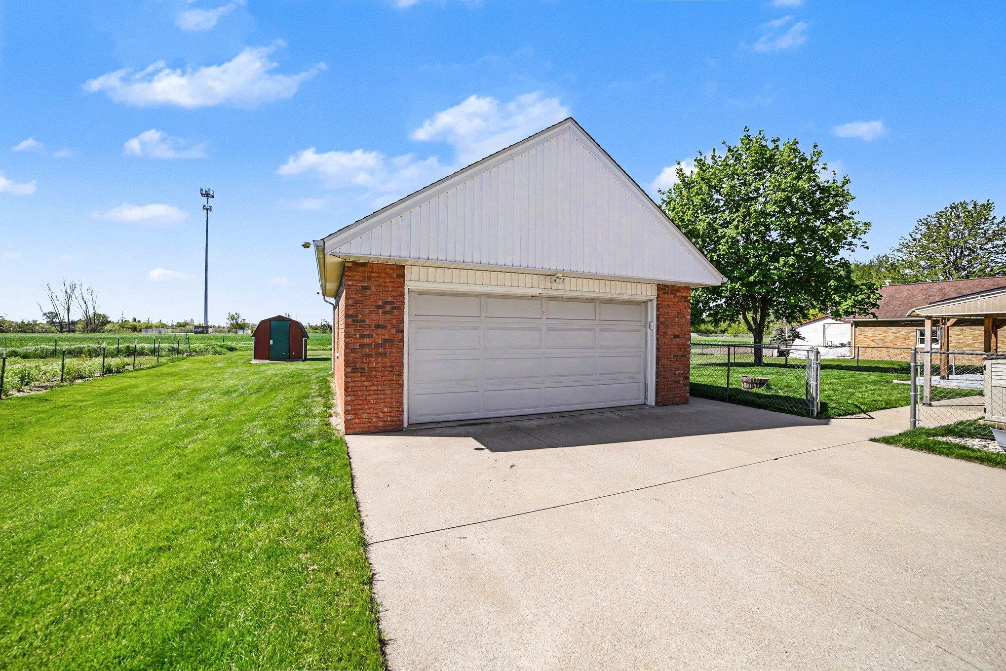 2720 22nd Street Bay City, MI 48708 - Photo 21 of 25