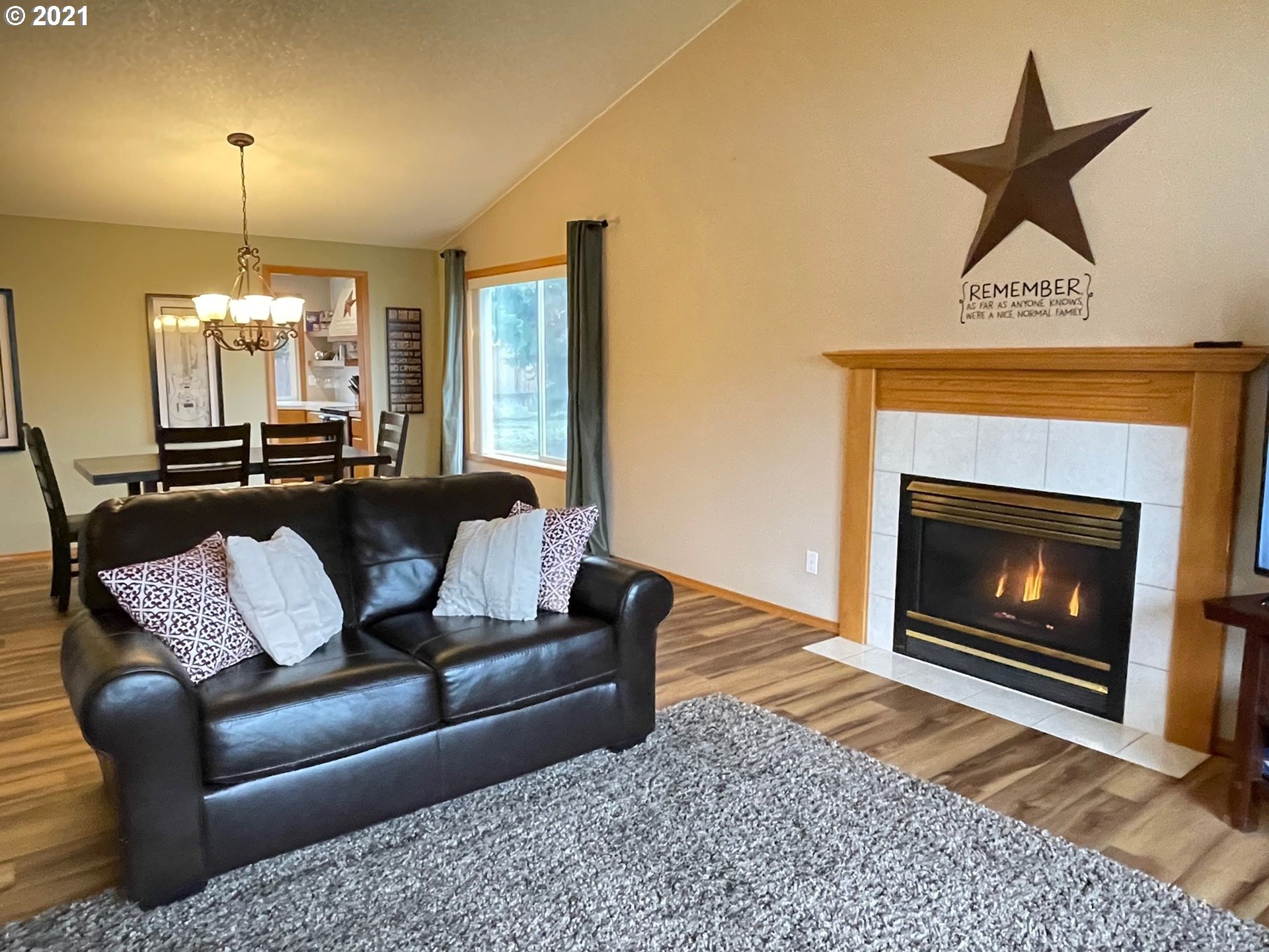 34345 Northeast Sunset Loop Scappoose, OR 97056 - Photo 3 of 22 Gallery Image 3