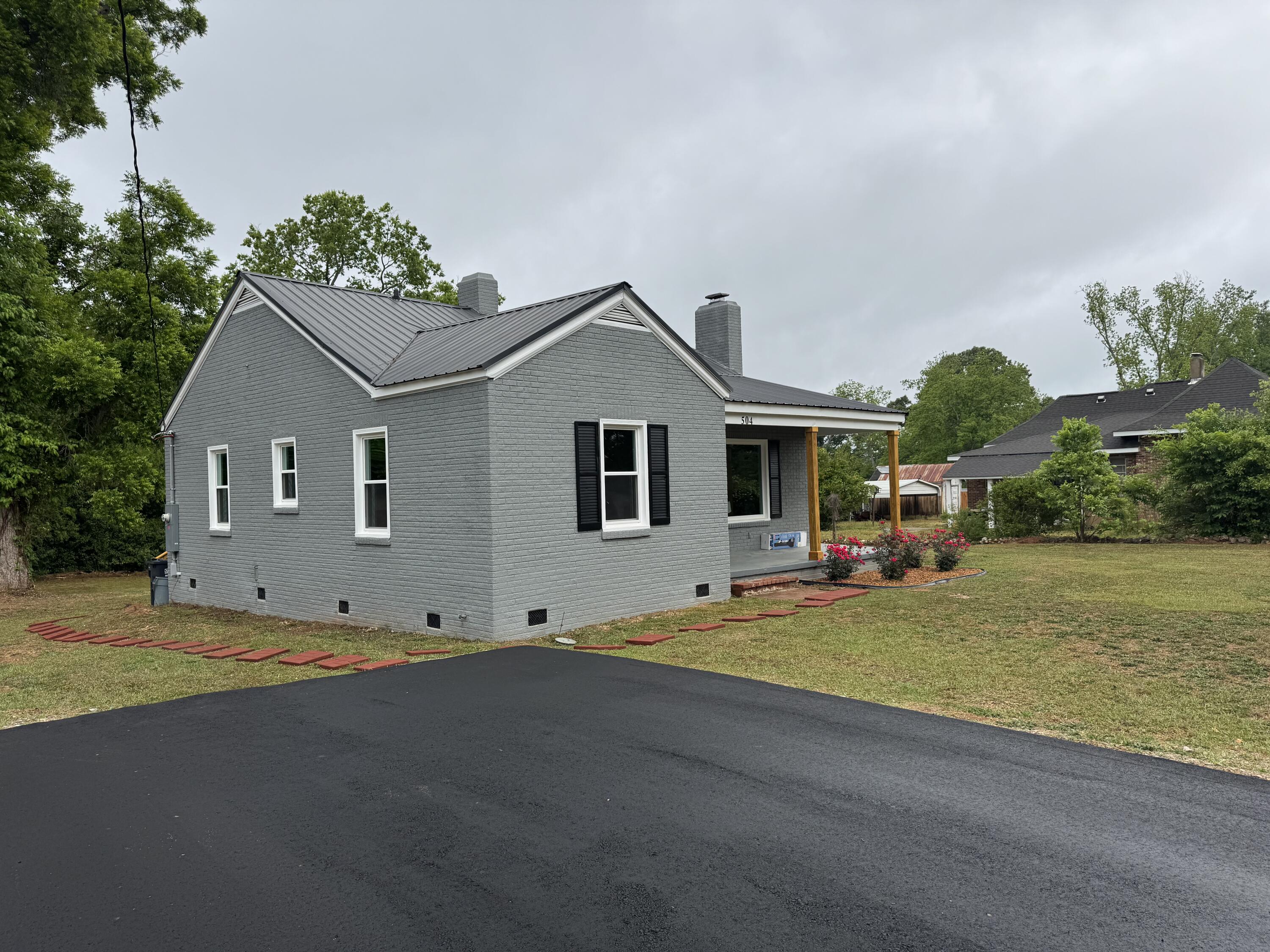 504 Penn Street Edgefield, SC 29824 - Photo 2 of 16