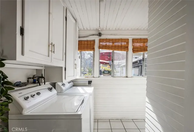 $1,350,000 | 1462 Sunset Boulevard, Los Angeles, CA 90026