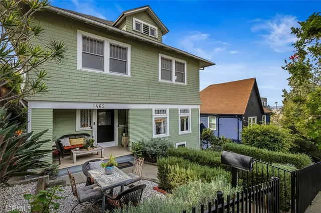 $1,350,000 | 1462 Sunset Boulevard, Los Angeles, CA 90026