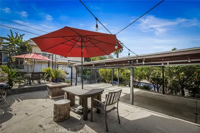 $1,350,000 | 1462 Sunset Boulevard, Los Angeles, CA 90026