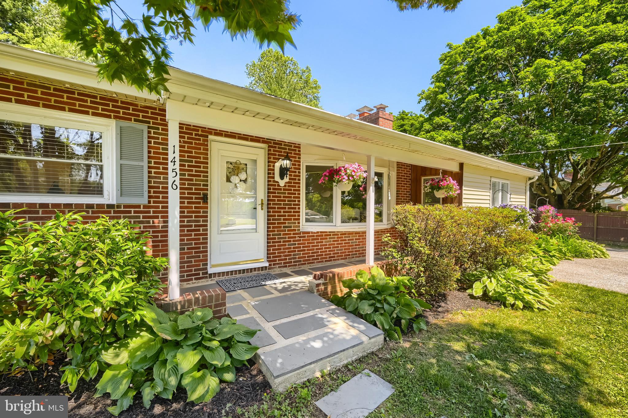 1456 Deer Park Road Finksburg, MD 21048 - Photo 2 of 27