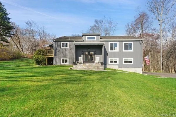 $859,000 | 11 Bonny Drive, Somers, NY 10589