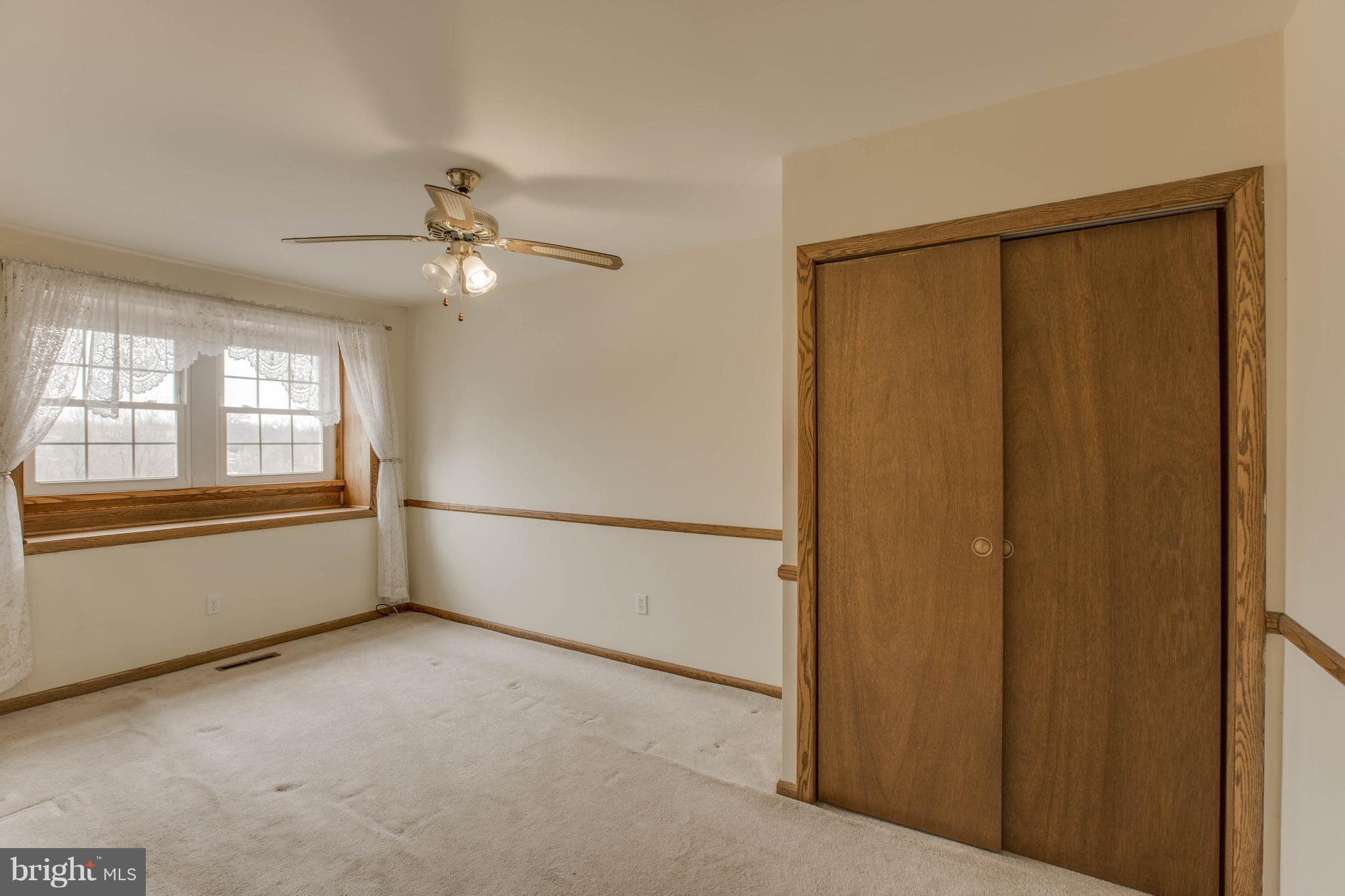957 Elm Road Baltimore, MD 21227 - Photo 14 of 30 Bedroom (Master)