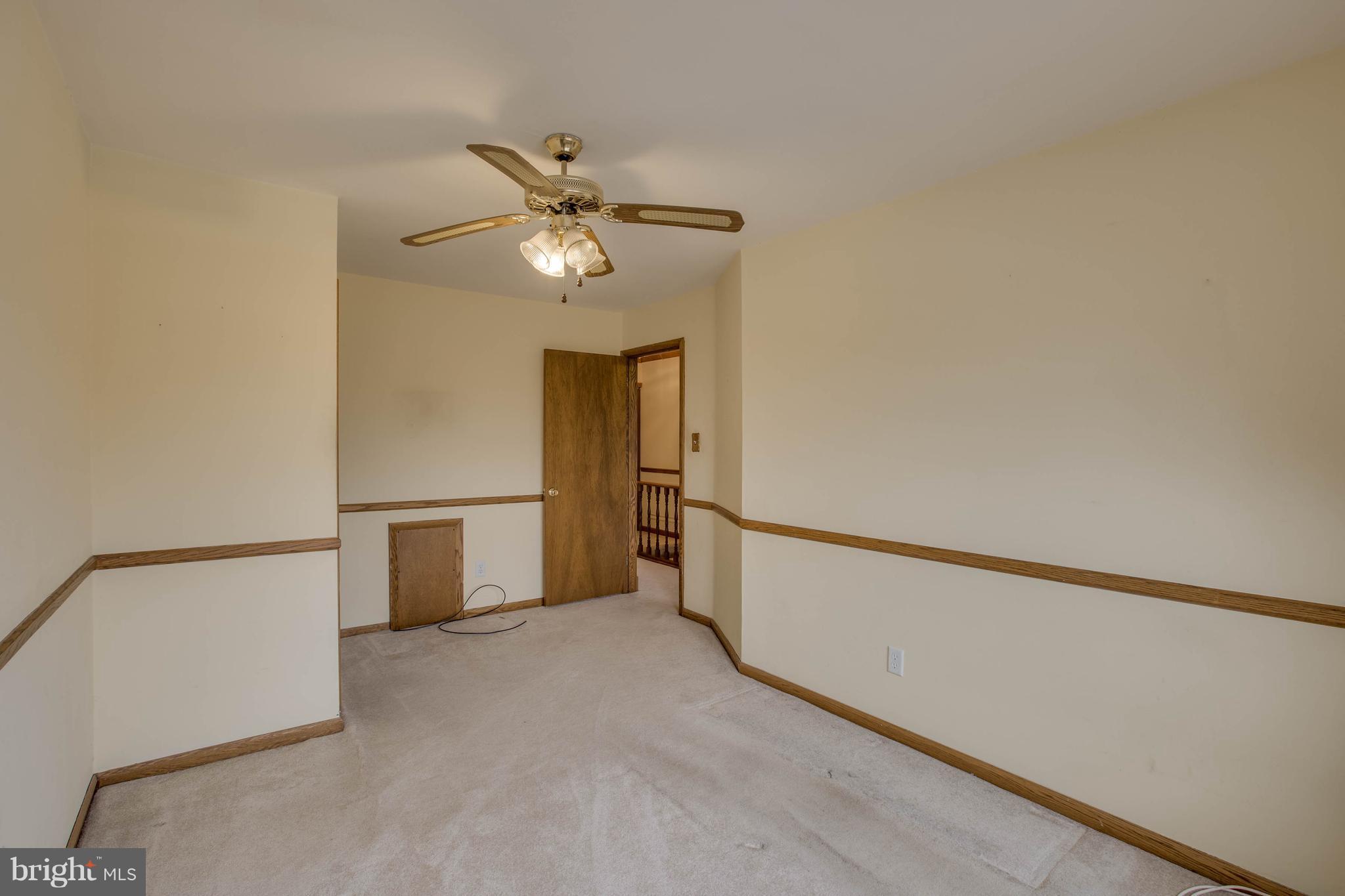957 Elm Road Baltimore, MD 21227 - Photo 16 of 30 Bedroom (Master)