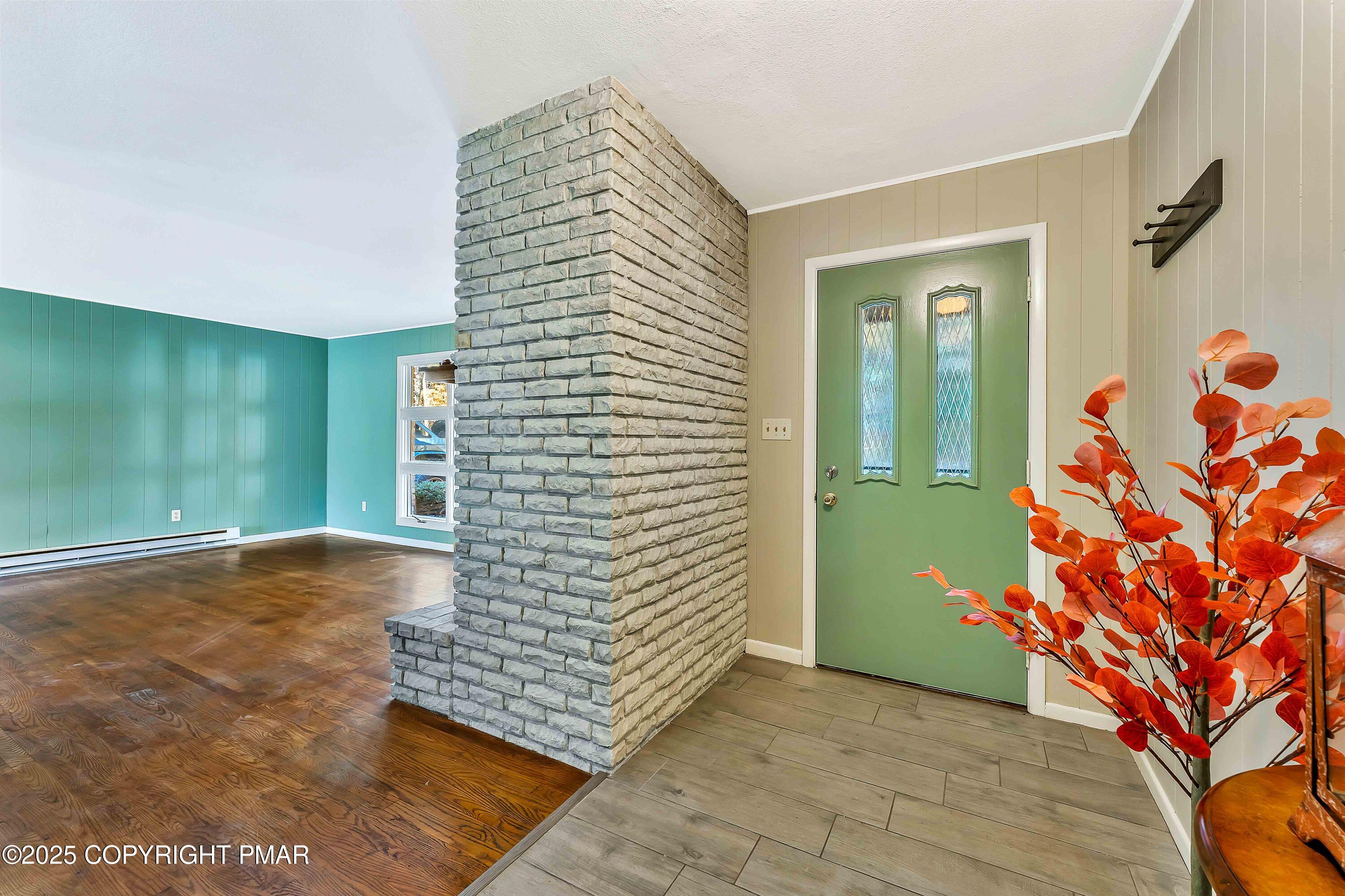 4193 Forest Drive Kunkletown, PA 18058 - Photo 8 of 33 a view of entryway with window