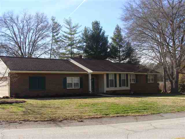 603 Heyward Road Anderson, SC 29621 - Photo 2 of 22