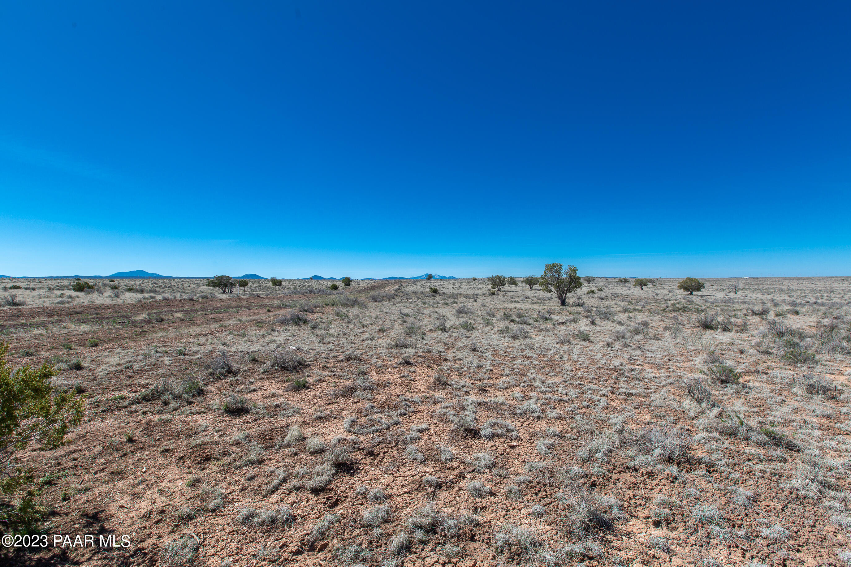 6394 South Prairie Grass Road Williams, AZ 86046 - Photo 5 of 13 Williams Property-36