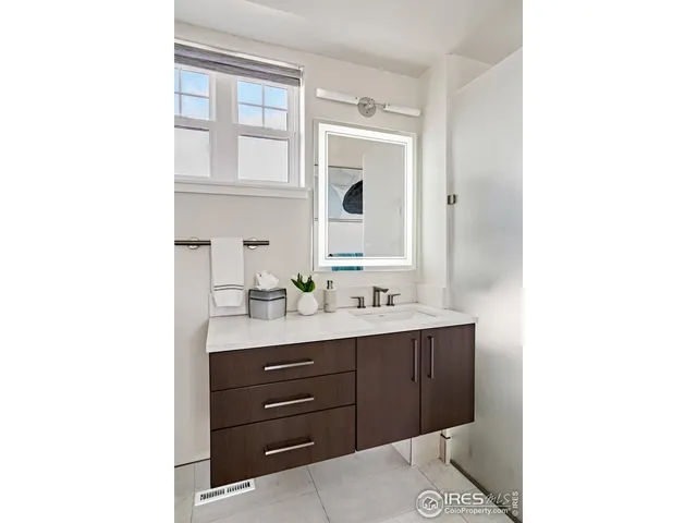 $845,000 | 1944 Arapahoe Avenue, Unit D, Boulder, CO 80302