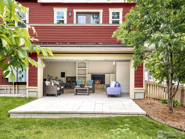 $845,000 | 1944 Arapahoe Avenue, Unit D, Boulder, CO 80302