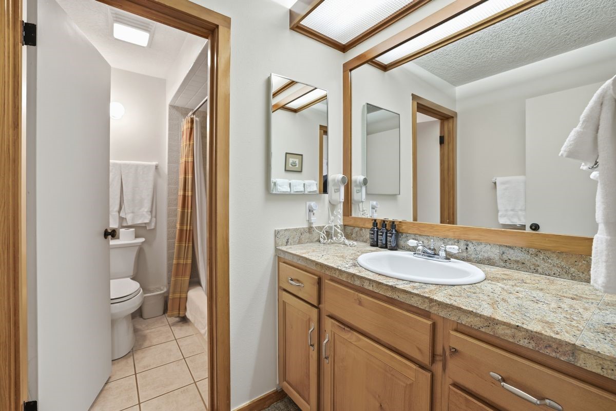 21700 Highway 6, Unit 2009 Keystone, CO 80435 - Photo 23 of 39