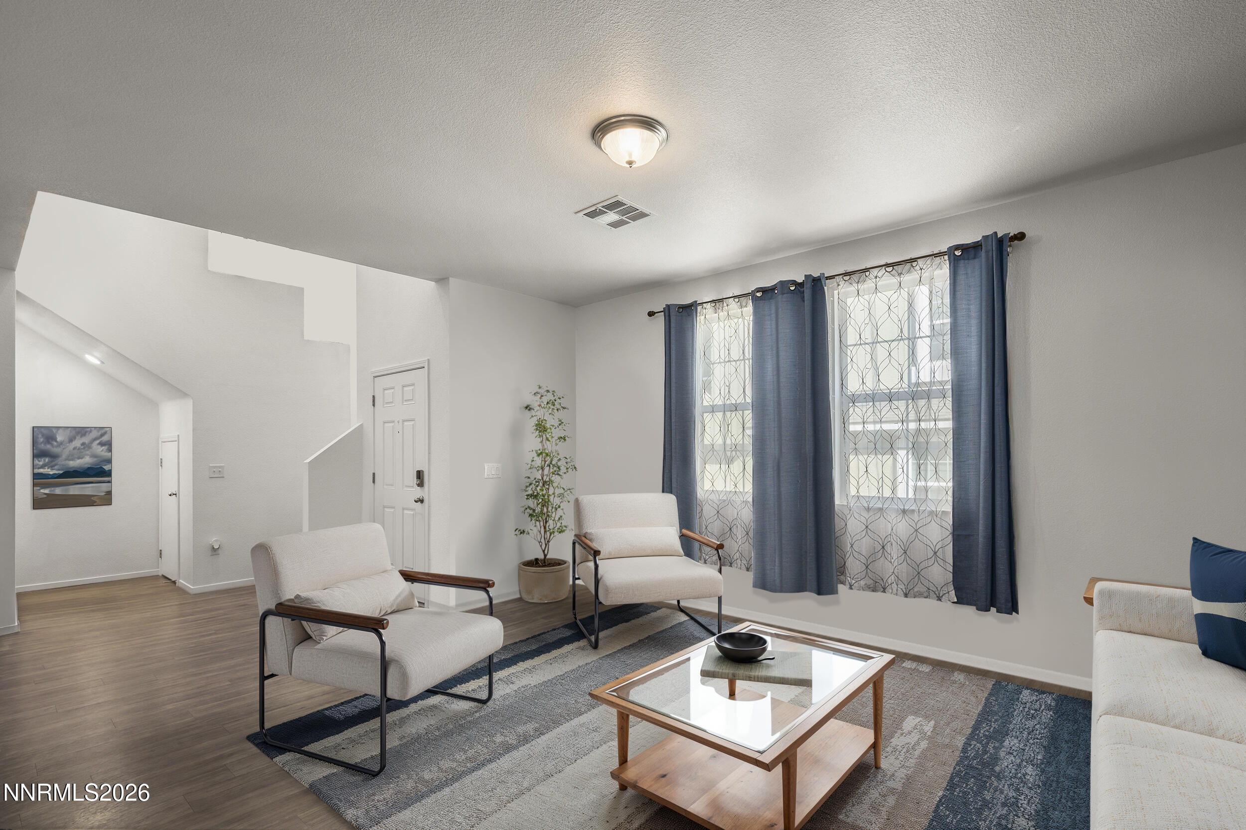 9526_Nautical_Mile_Rd._Living_2_28-08-26