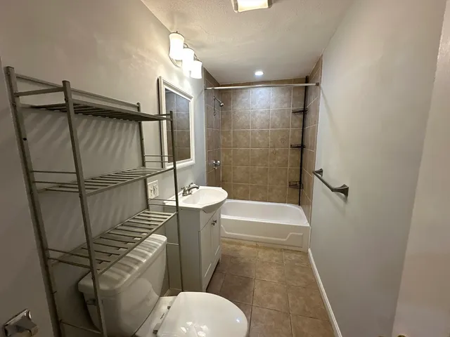 $1,750 | 78 Park Avenue, Unit 1F, Revere, MA 02151