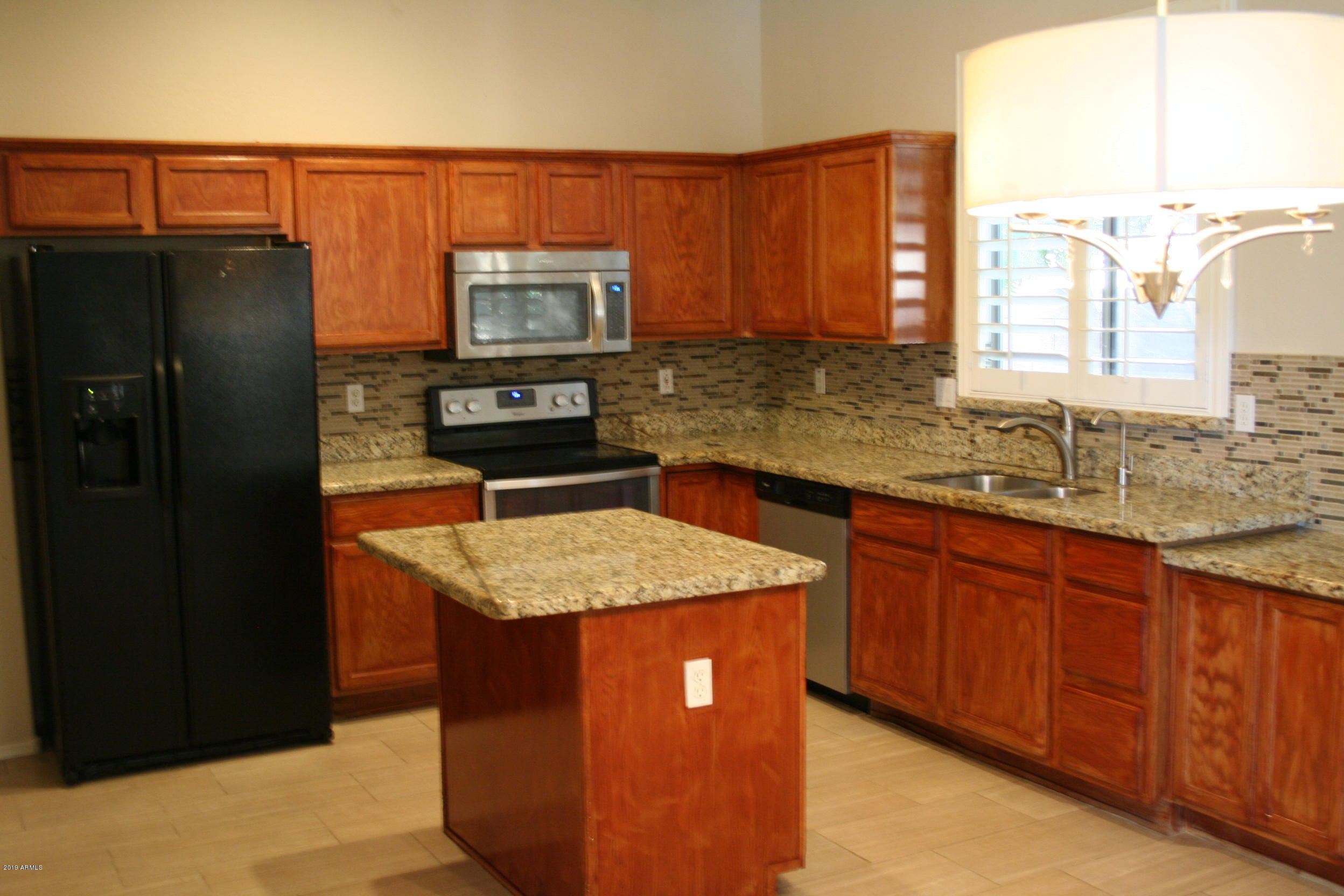 1805 South Morrison Lane Gilbert, AZ 85295 - Photo 8 of 19 IMG_4632