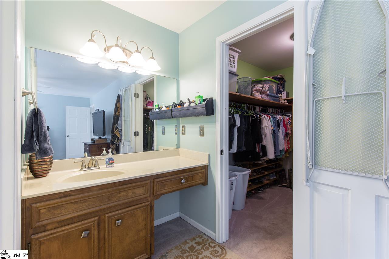 30 Cobblestone Road Greenville, SC 29615 - Photo 10 of 25 Gallery Image 10