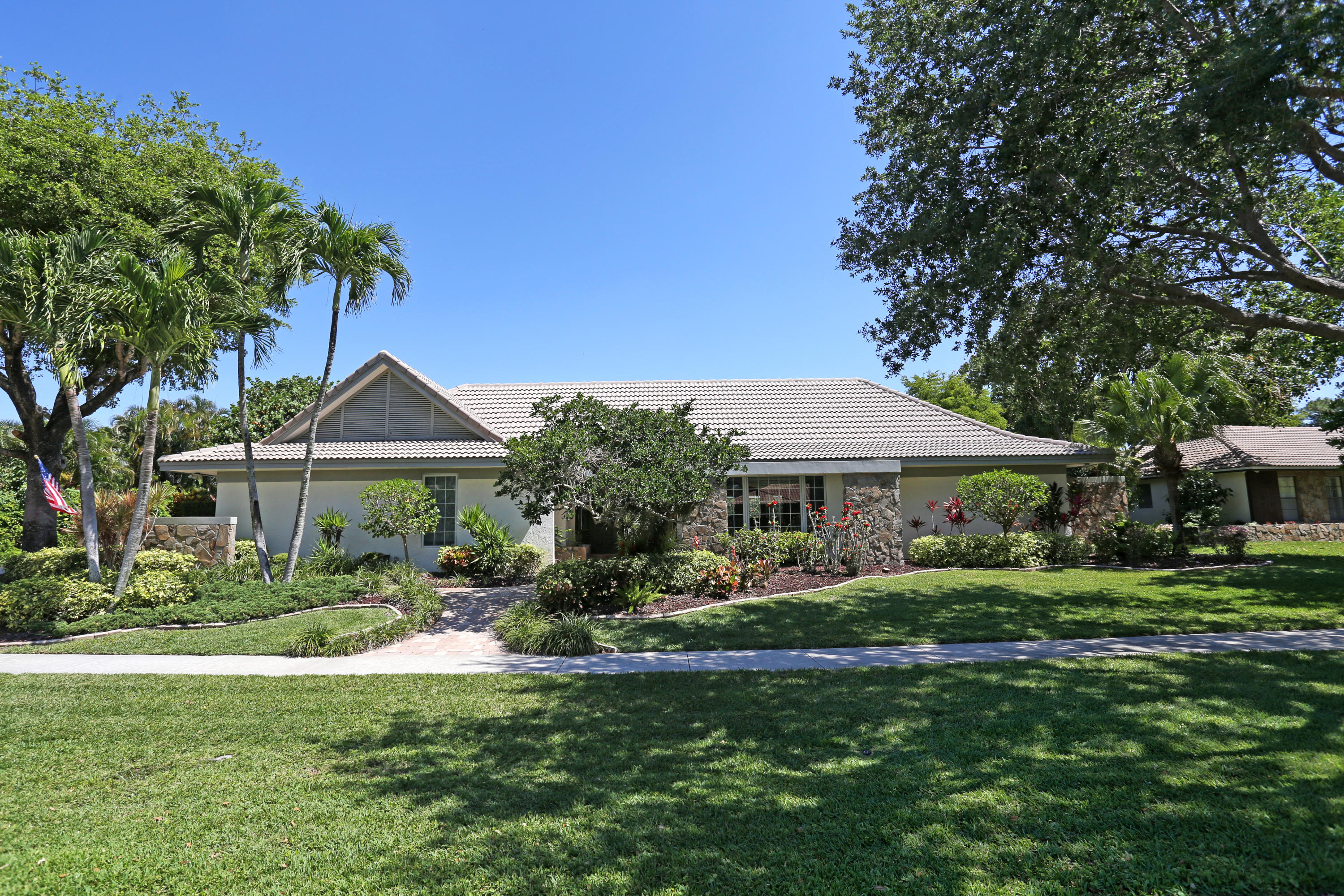 6857 Entrada Place Boca Raton, FL 33433 - Photo 1 of 12 Front view