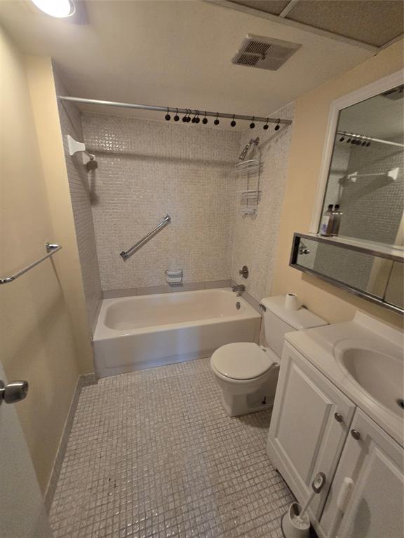 1681 Northwest 70th Avenue, Unit 403 Plantation, FL 33313 - Photo 38 of 54