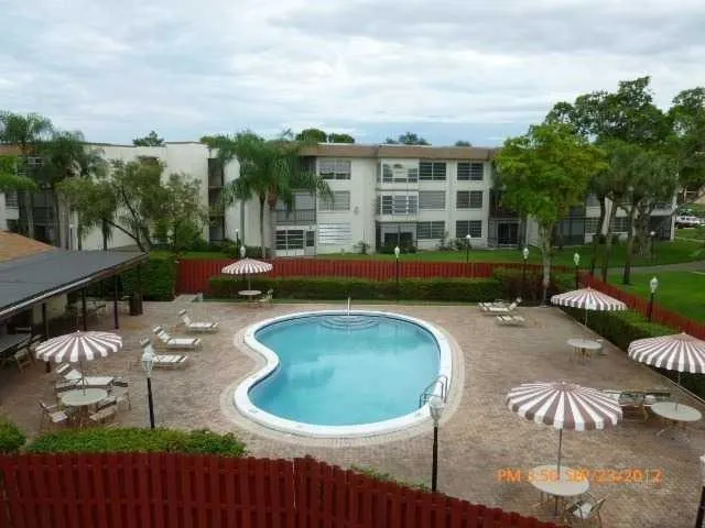 $185,000 | 1681 Northwest 70th Avenue, Unit 403, Plantation, FL 33313