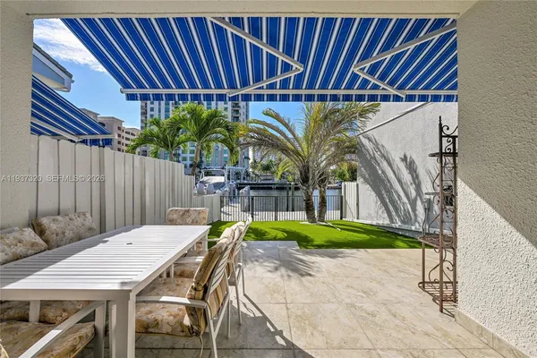 a car parked in front of a house