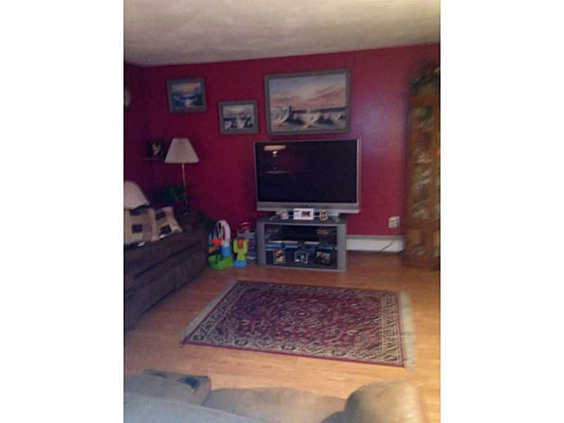 14 Colvintown Road Coventry, RI 02816 - Photo 8 of 19 Living Room.