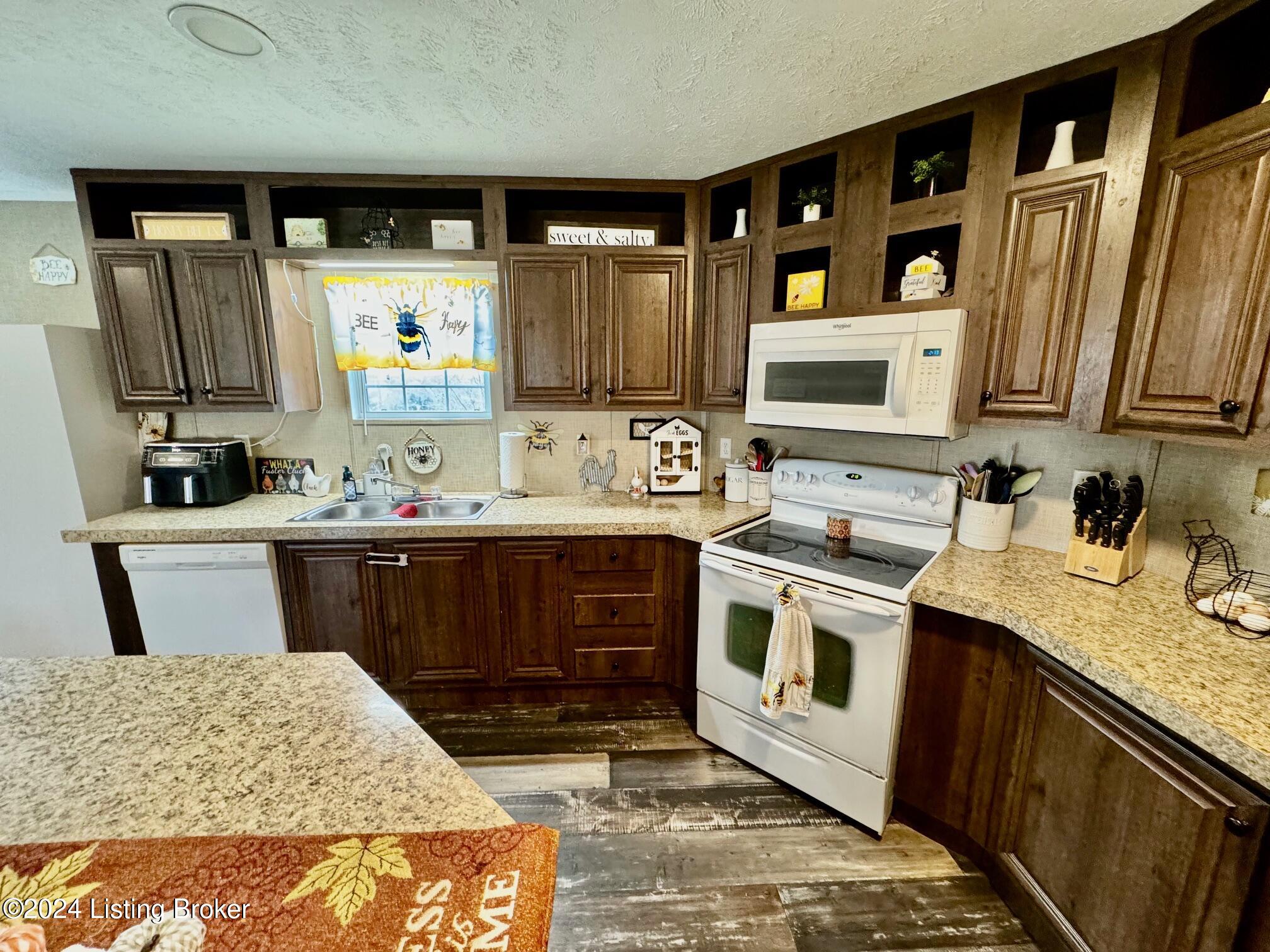 4068 Polin Road Willisburg, KY 40078 - Photo 7 of 24 005_Kitchen