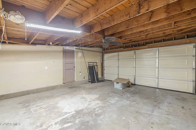 a view of a garage room