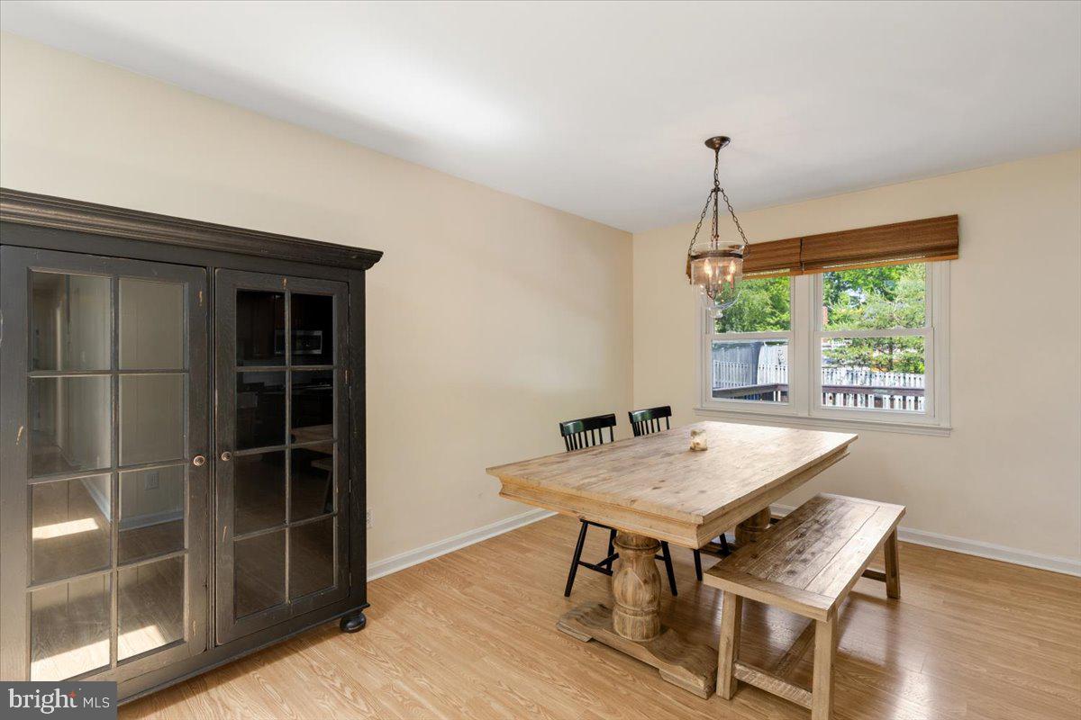7001 Spur Road Springfield, VA 22153 - Photo 9 of 50