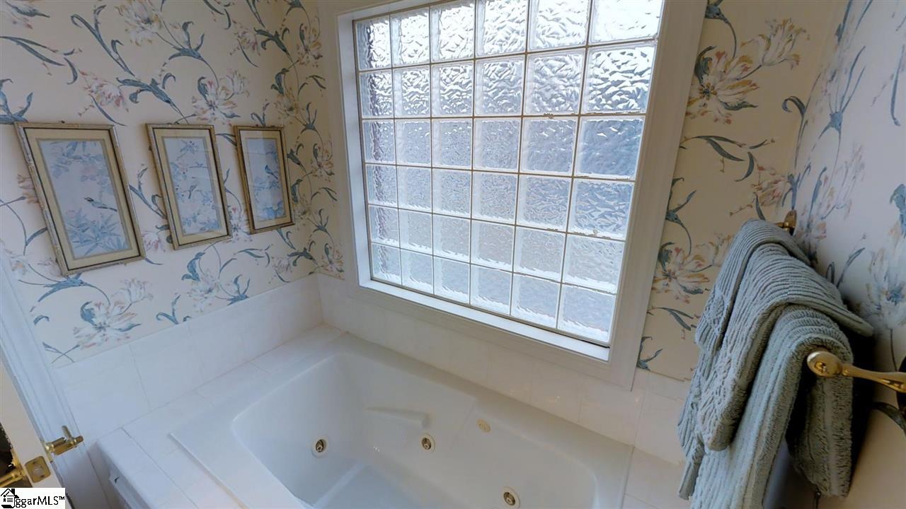 2 Foxfield Way Greer, SC 29651 - Photo 33 of 36