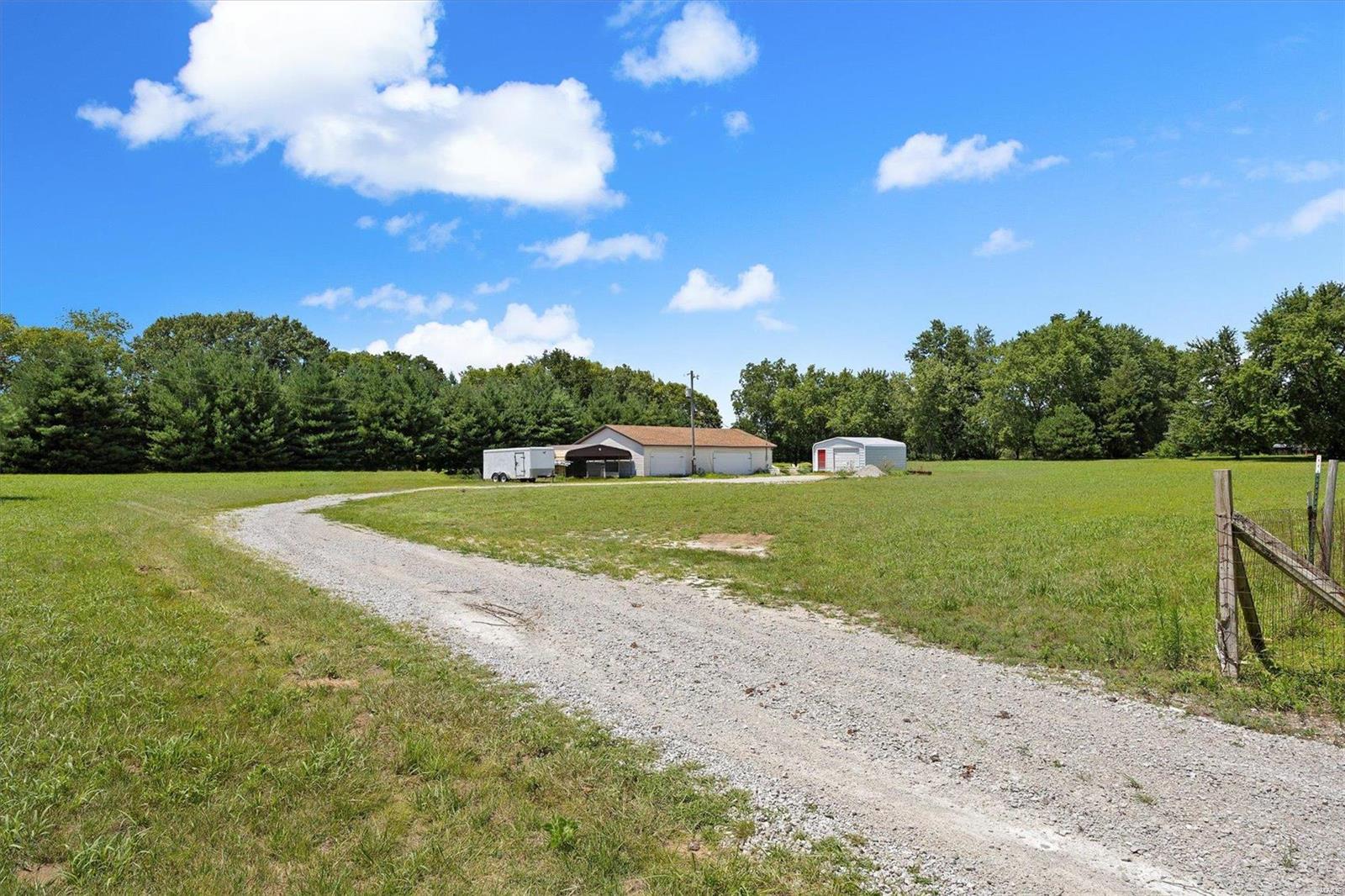 3517 Sand Road Edwardsville, IL 62025 - Photo 4 of 6