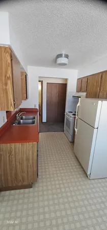 $615 | 16 Green River Road, Unit 202, Morris, MN 56267