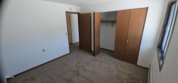 $615 | 16 Green River Road, Unit 202, Morris, MN 56267