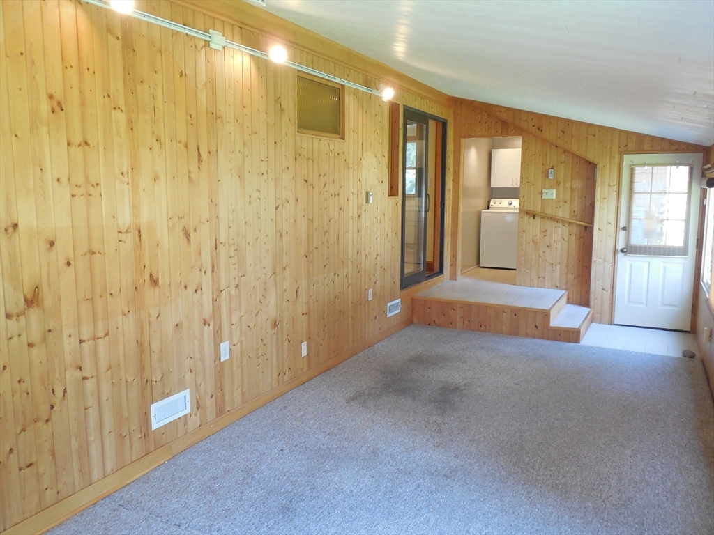 1701 Trapelo Road, Unit 1 Waltham, MA 02451 - Photo 12 of 18