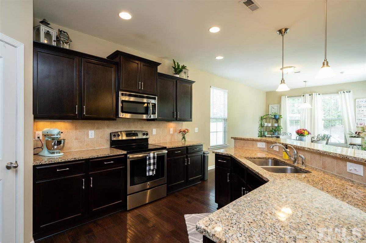 2444 Everstone Road Wake Forest, NC 27587 - Photo 4 of 18 Kitchen