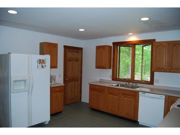 346 Briggs Road Mason, NH 03048 - Photo 14 of 36