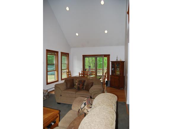 346 Briggs Road Mason, NH 03048 - Photo 8 of 36
