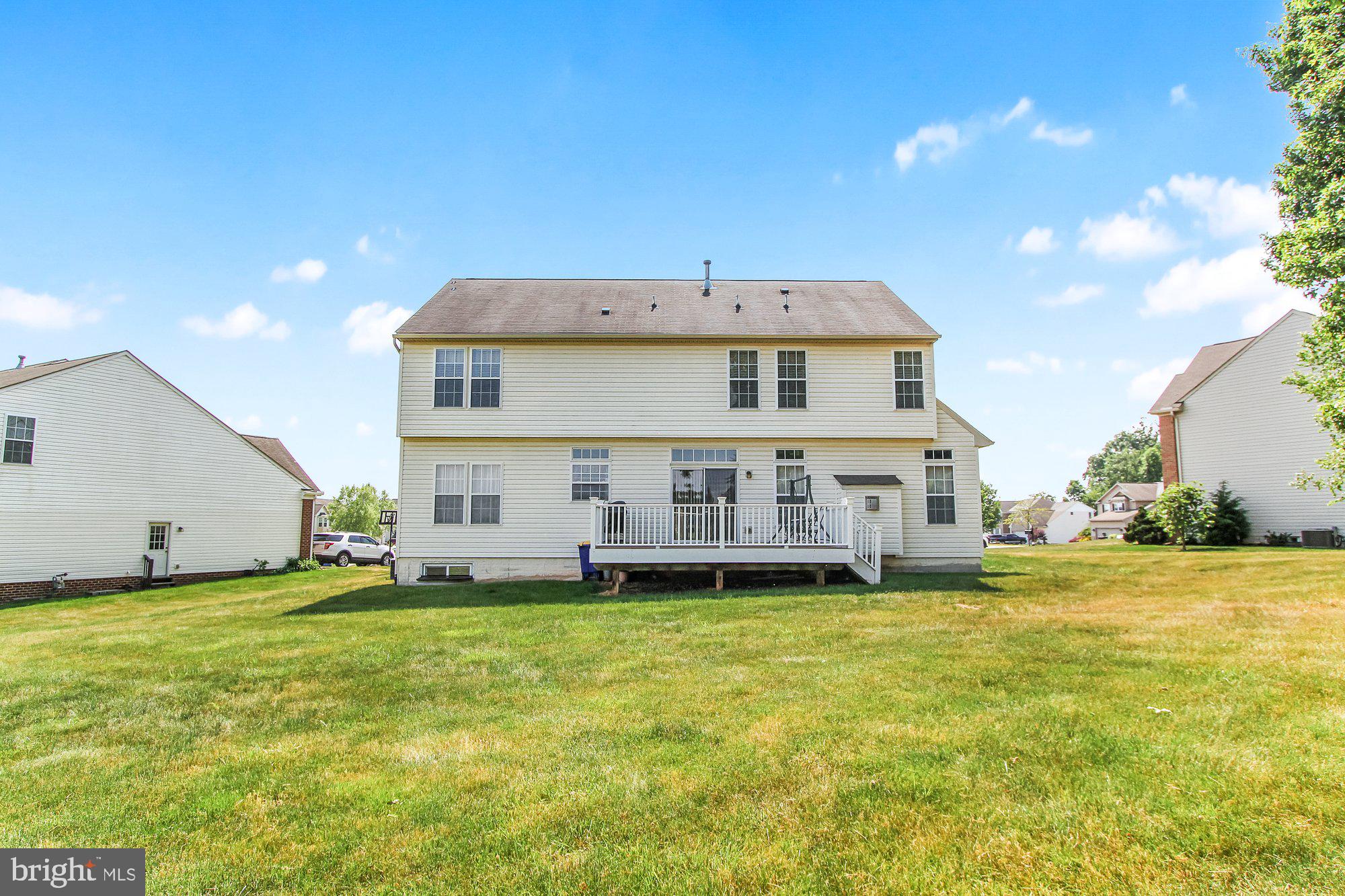 7692 Seneca Ridge Drive York, PA 17403 - Photo 30 of 37 Gallery Image 30