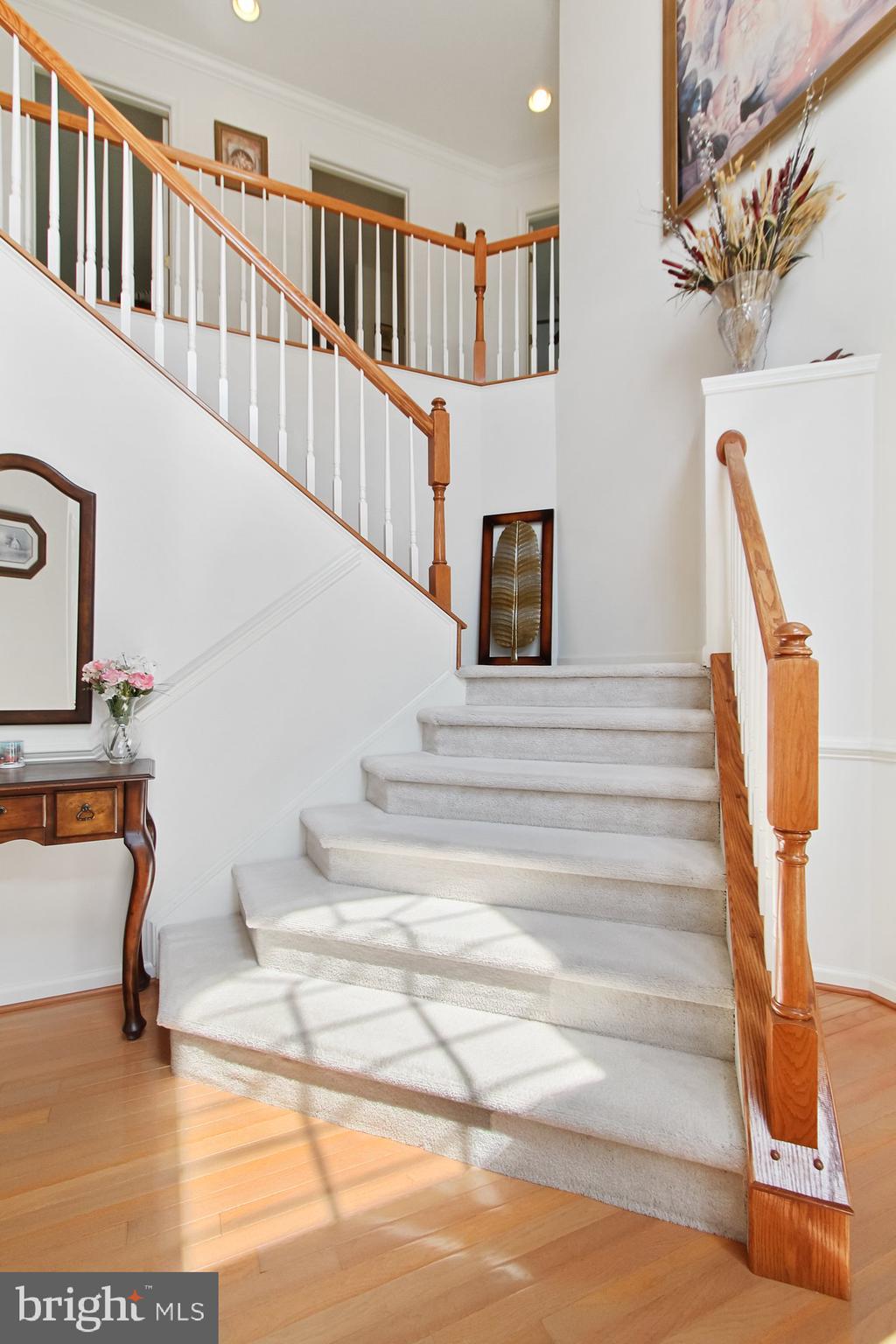 7692 Seneca Ridge Drive York, PA 17403 - Photo 4 of 37 Gallery Image 4