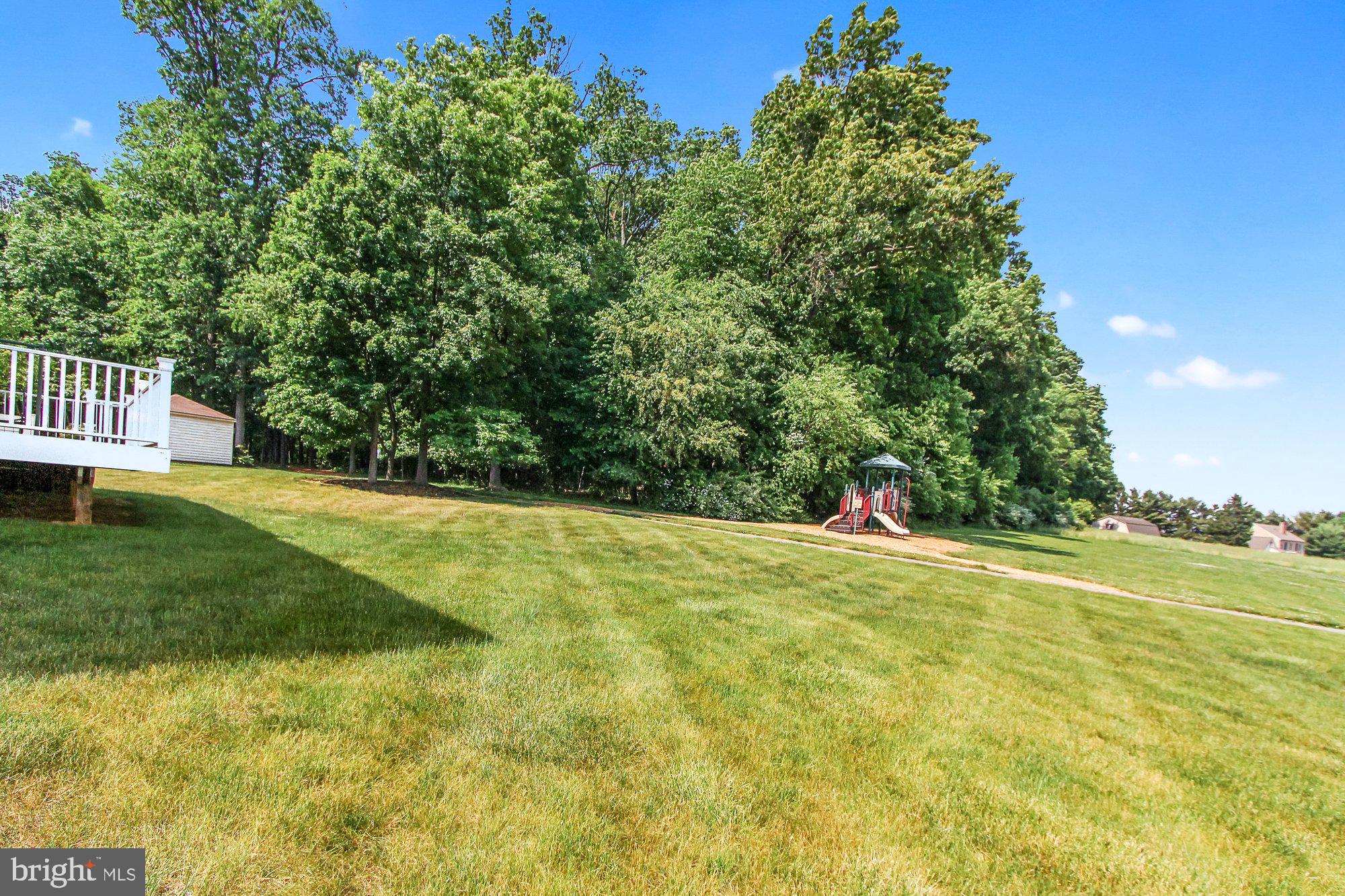 7692 Seneca Ridge Drive York, PA 17403 - Photo 36 of 37 Gallery Image 36
