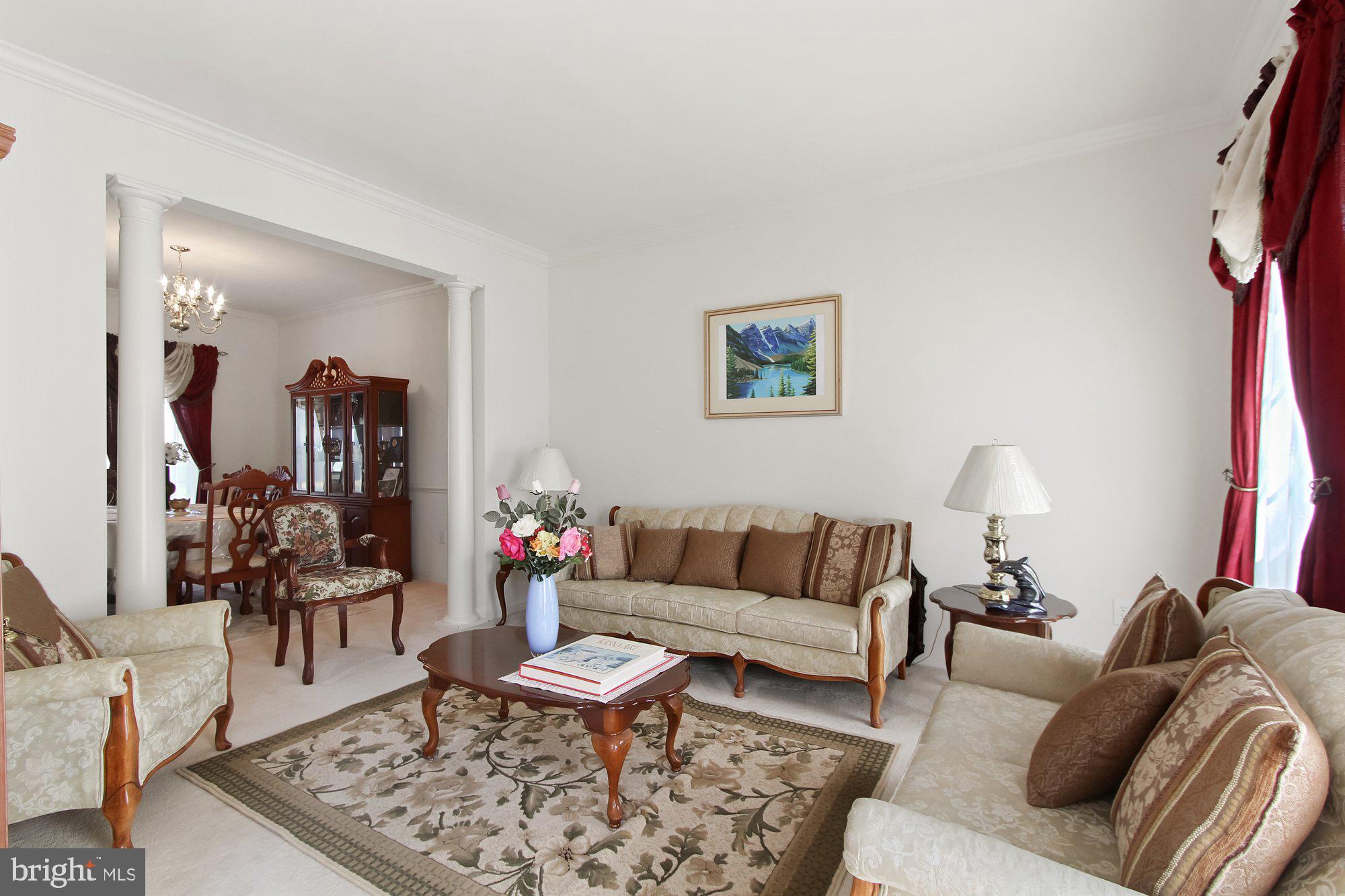 7692 Seneca Ridge Drive York, PA 17403 - Photo 6 of 37 Gallery Image 6