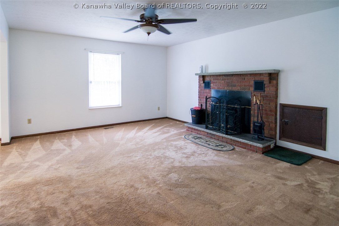 2847 Kentuck Road Kenna, WV 25248 - Photo 19 of 28 Gallery Image 19