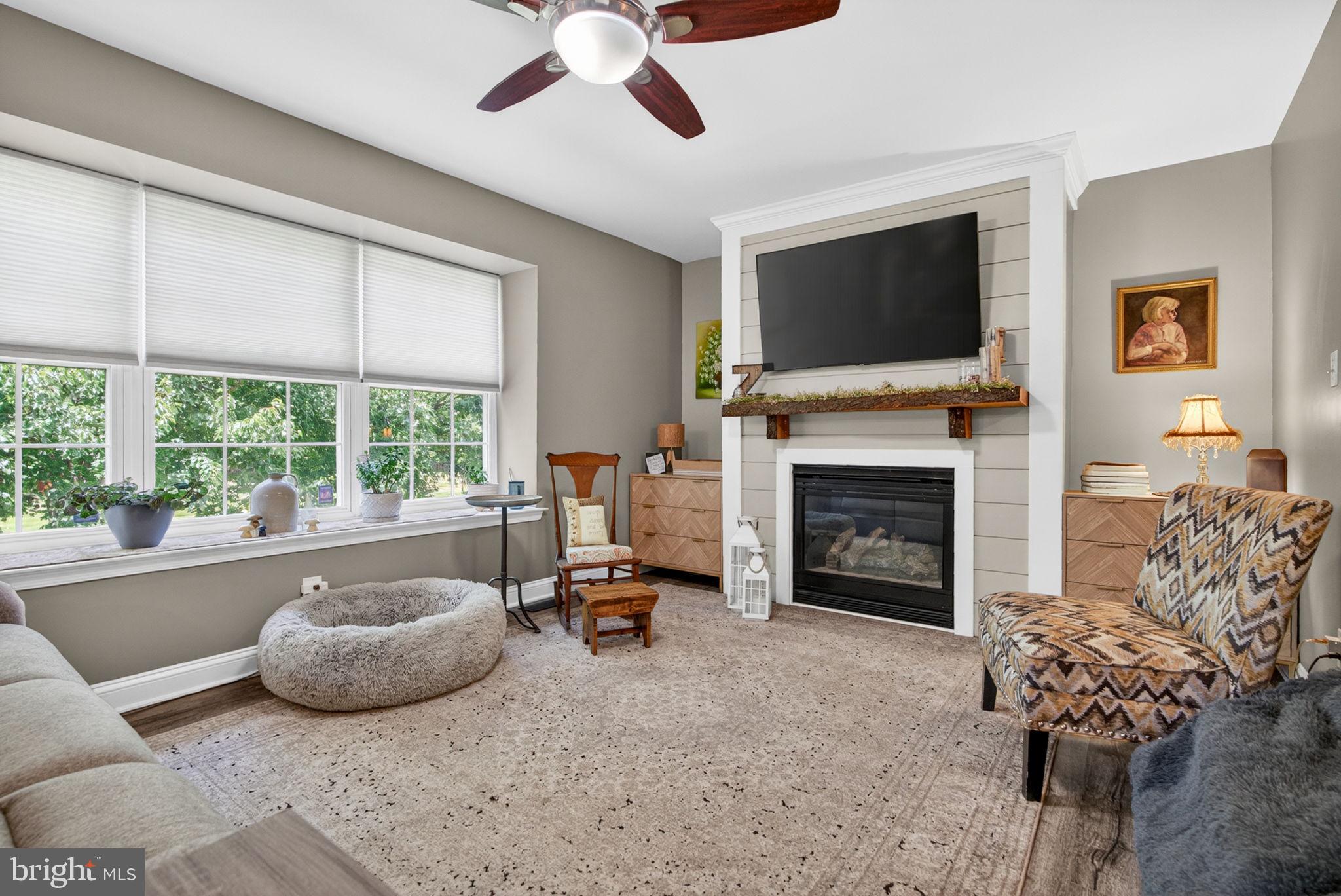 2807 Gramercy Way Mount Laurel, NJ 08054 - Photo 19 of 45 Family Room
