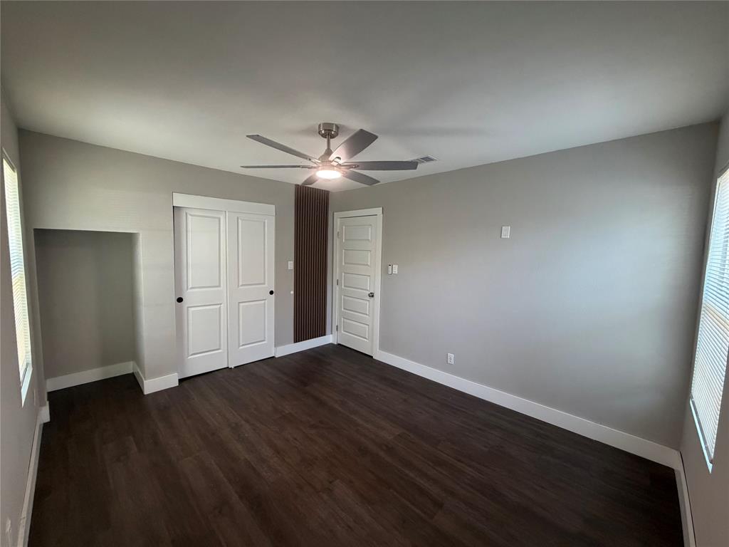 231 Elm Street Hurst, TX 76053 - Photo 14 of 21