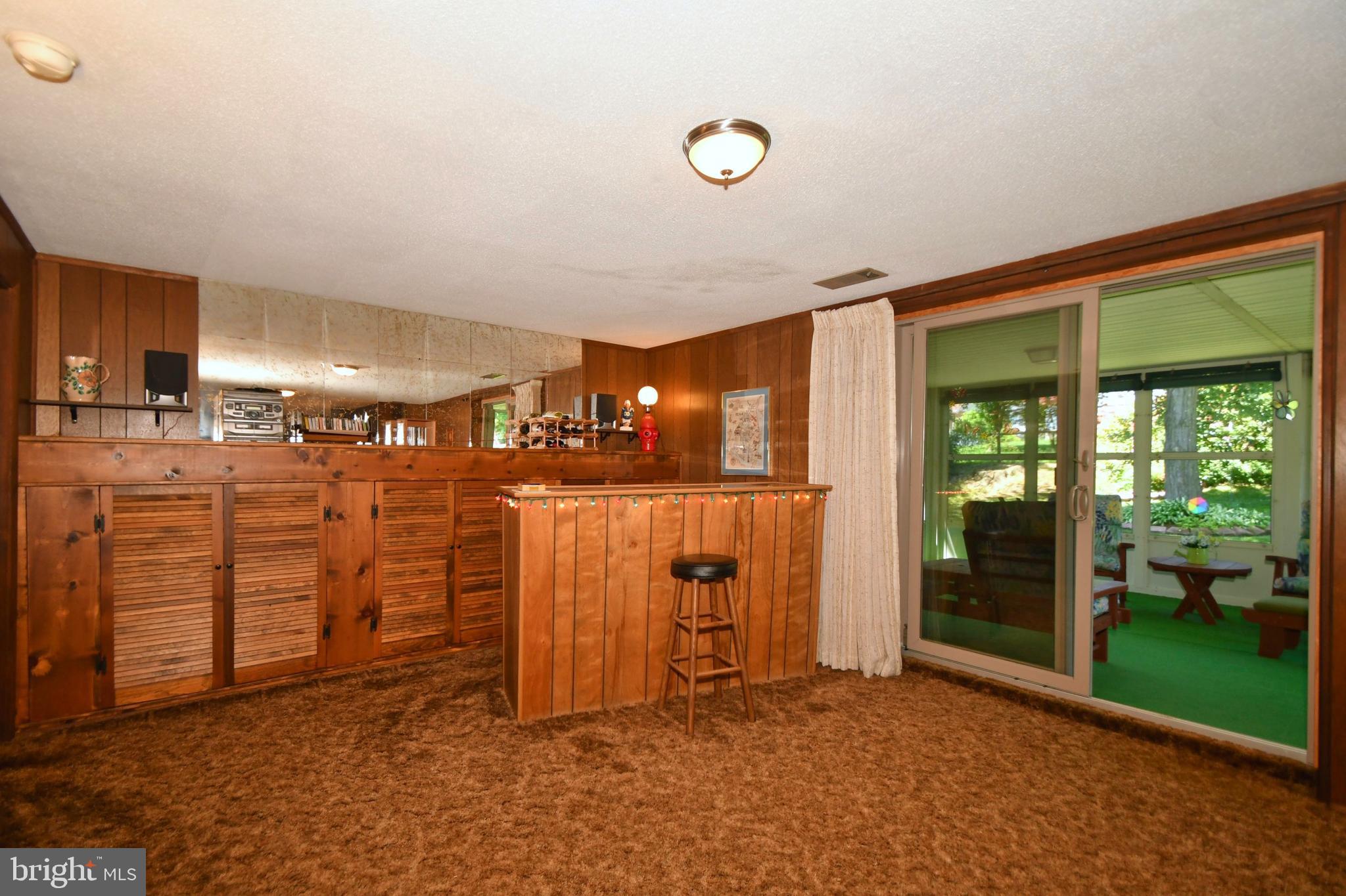 4421 Wynn Road Baltimore, MD 21236 - Photo 24 of 40 Open to screened room