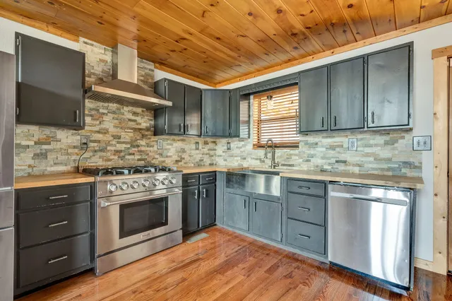 $500,000 | 1959 Sussex Road, Dayton, TN 37321