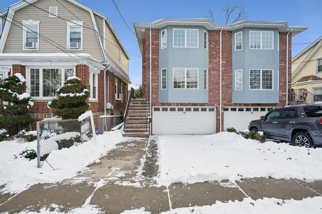 $860,000 | 386 A Park Avenue, Unit A, Fairview, NJ 07022