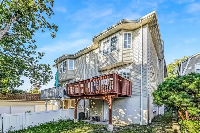 $860,000 | 386 A Park Avenue, Unit A, Fairview, NJ 07022